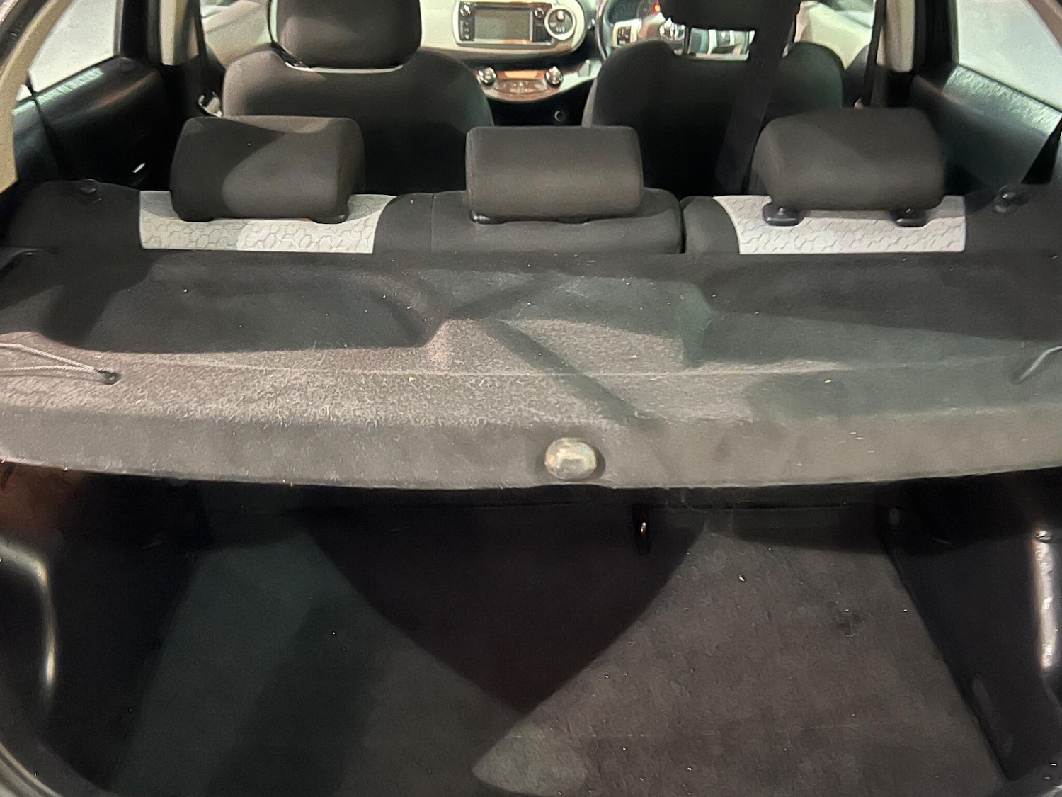 Used Toyota Yaris 2012 for sale - 76701217: Photo 13