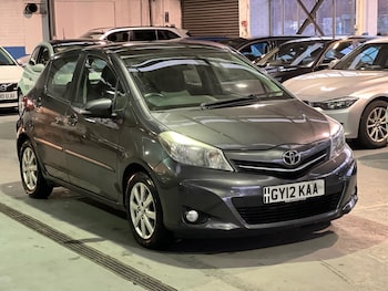 Used Toyota Yaris 2012 for sale - 76701217: Photo