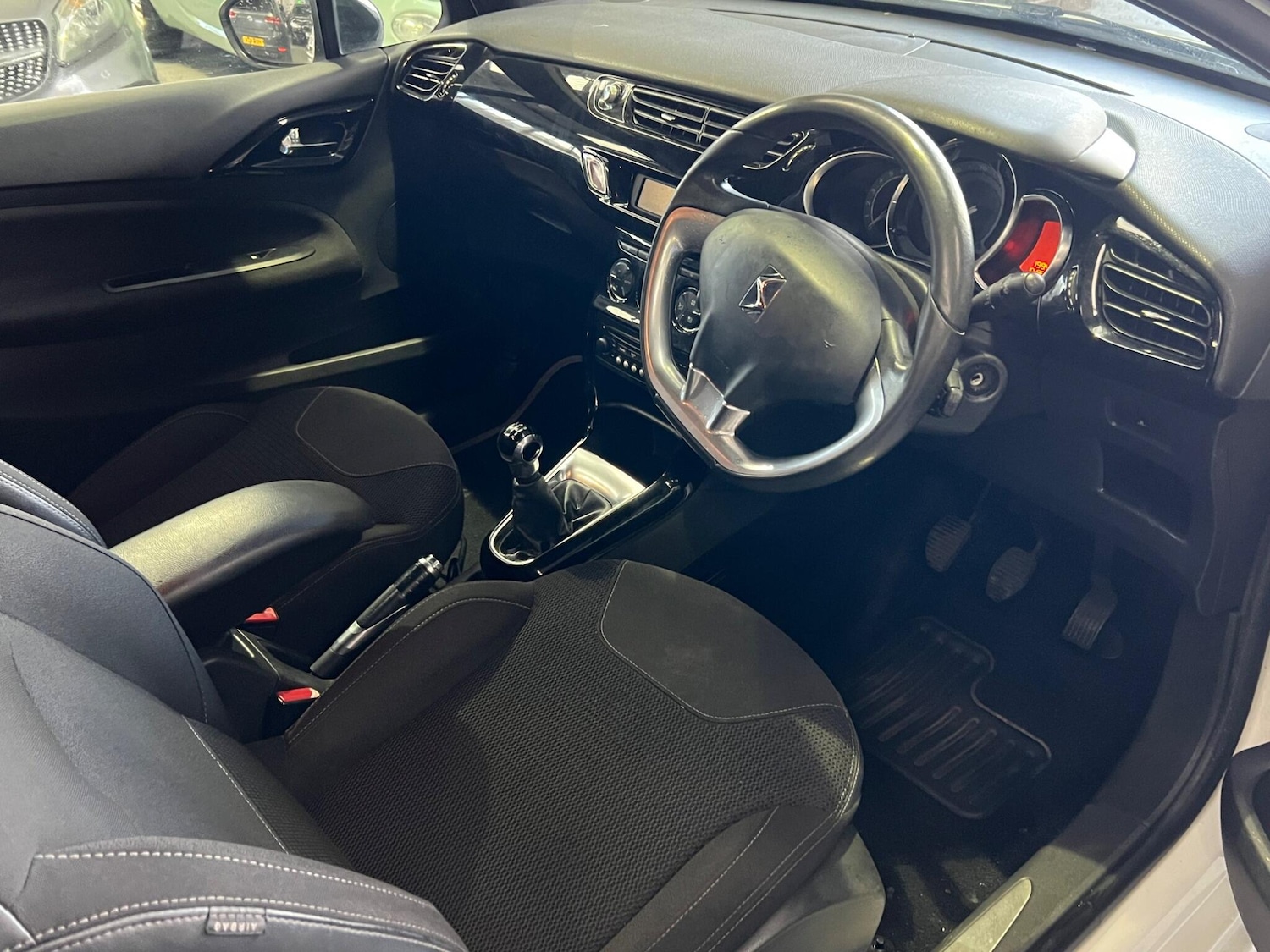 Used Citroen DS3 2012 for sale - 77016614: Photo 33