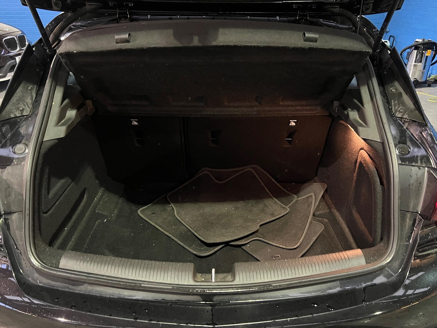 Used Vauxhall Astra 2017 for sale - 76856022: Photo 29