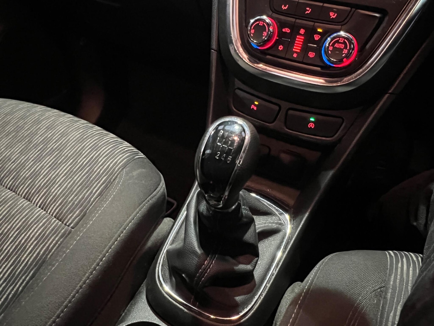 Used Vauxhall Mokka 2016 for sale - 77574036: Photo 20