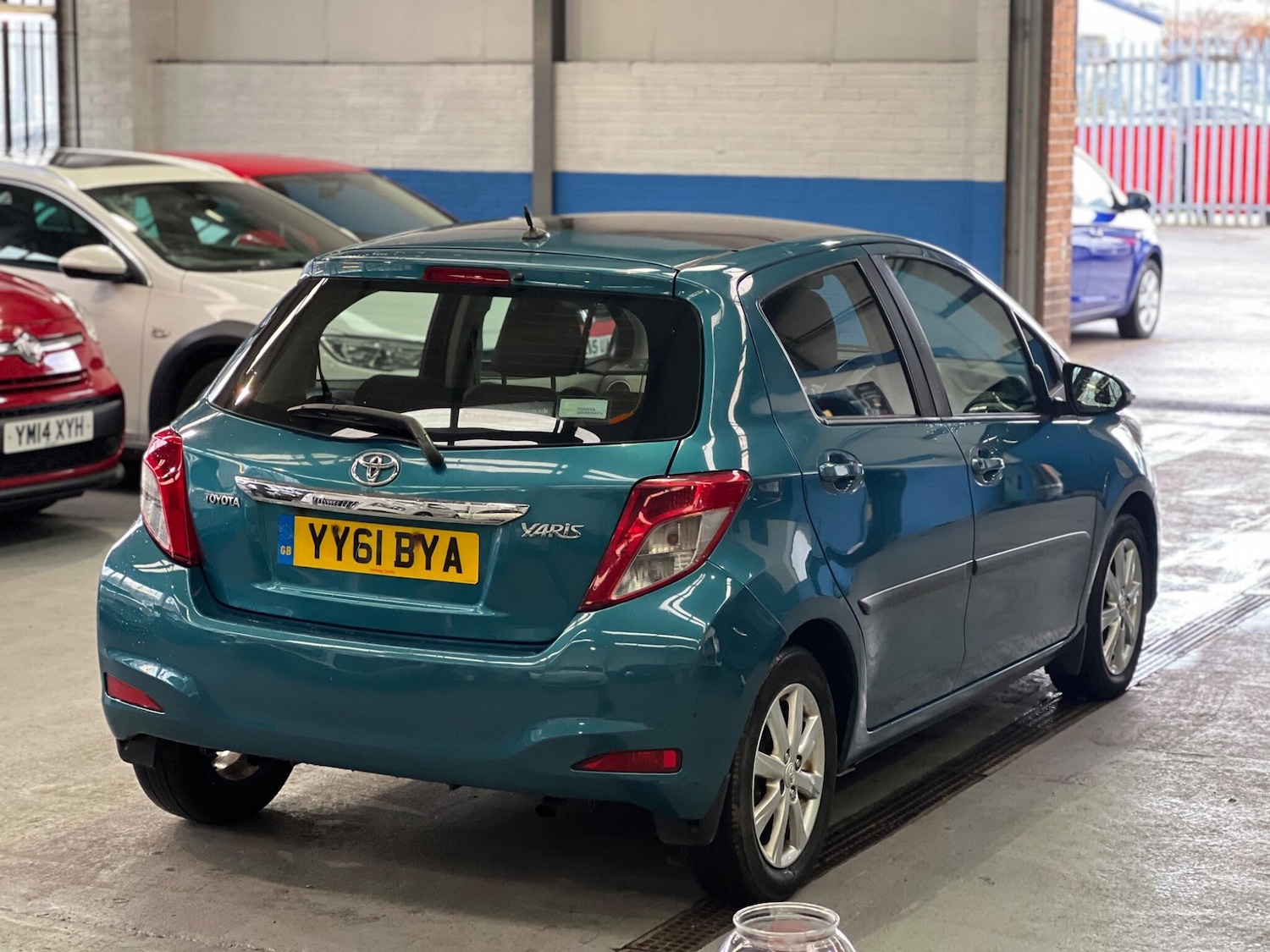 Used Toyota Yaris 2011 for sale - 76753140: Photo 14