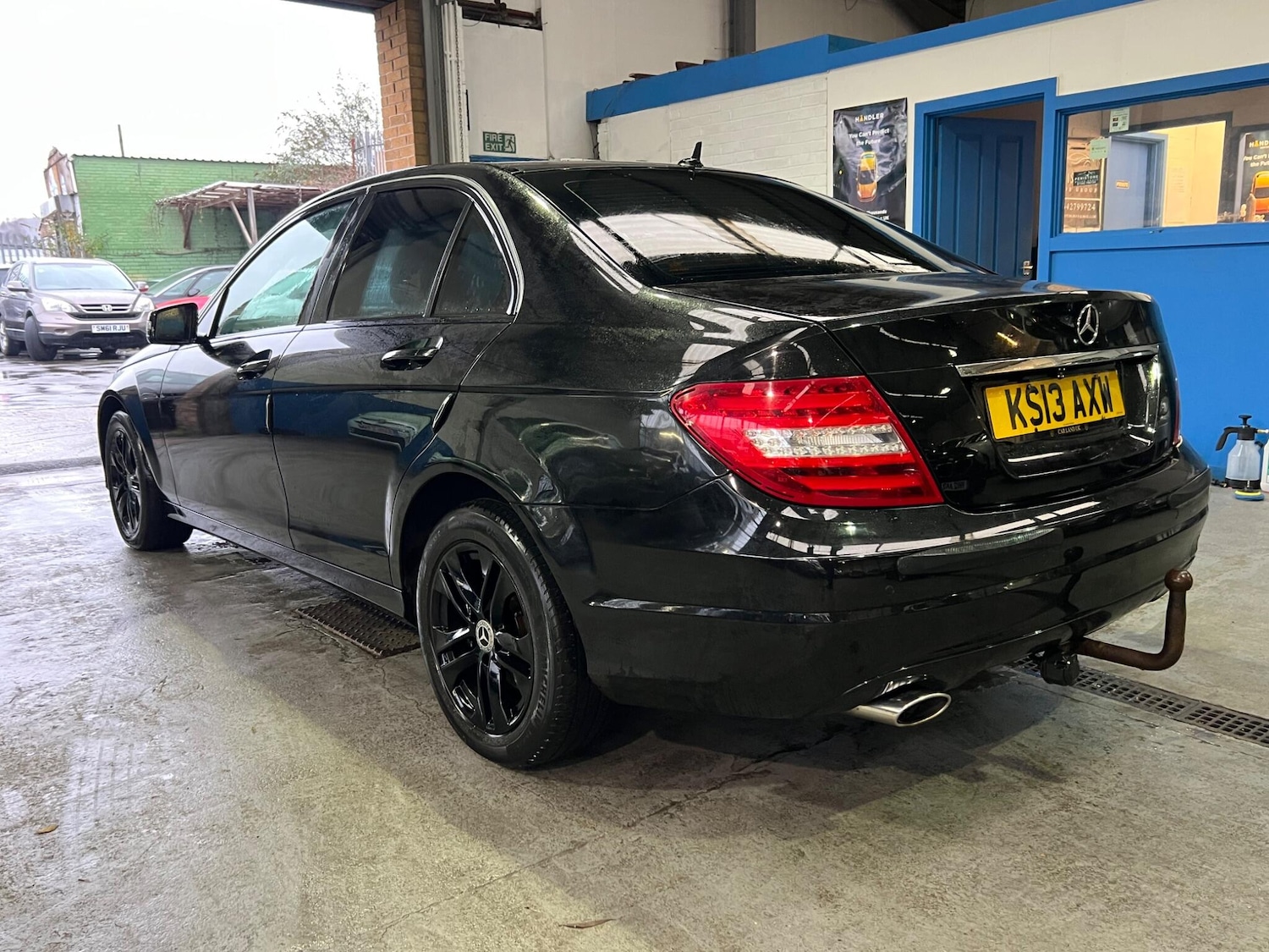 Used Mercedes-Benz C Class 2013 for sale - 77015597: Photo 10