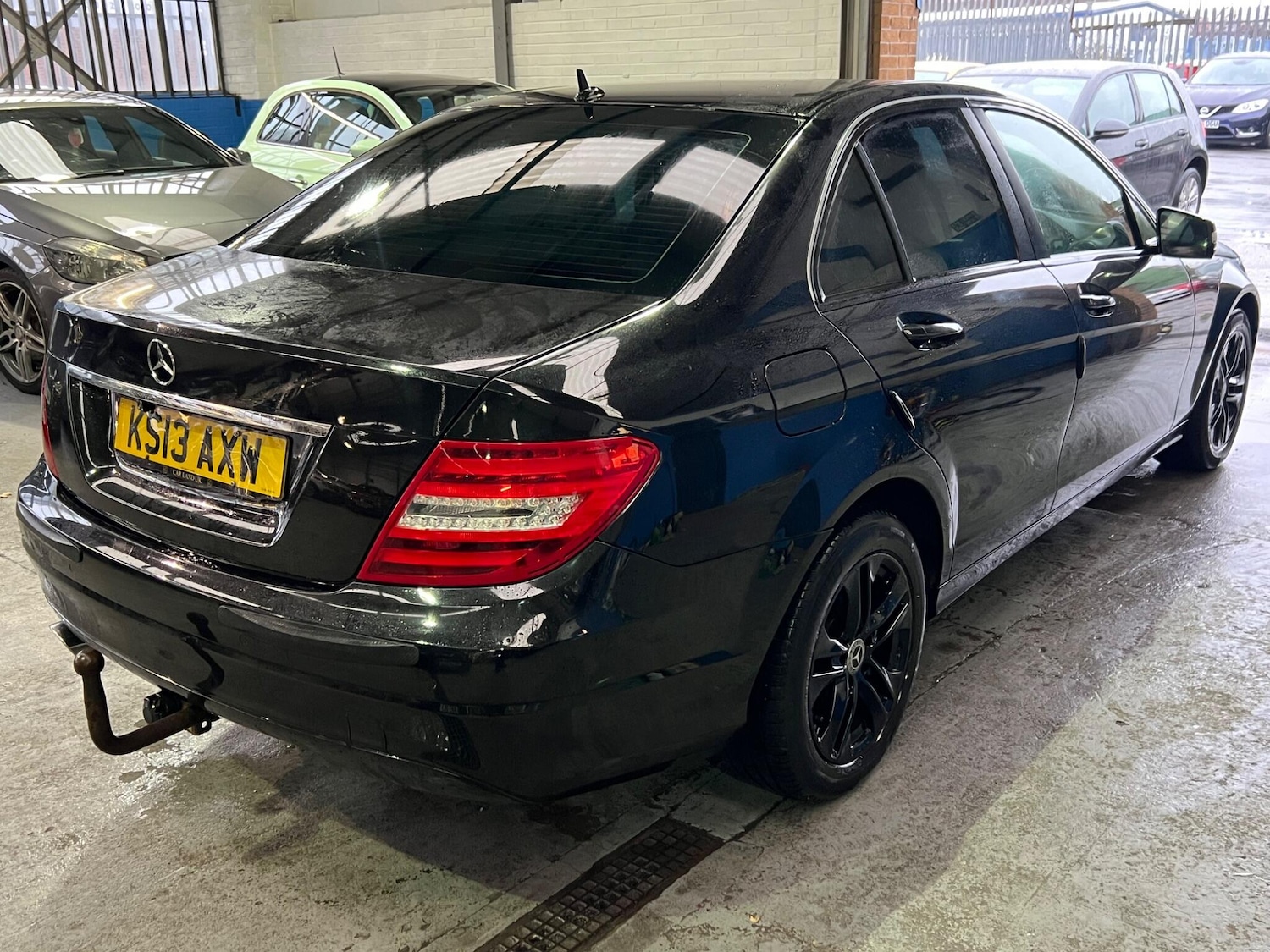 Used Mercedes-Benz C Class 2013 for sale - 77015597: Photo 15