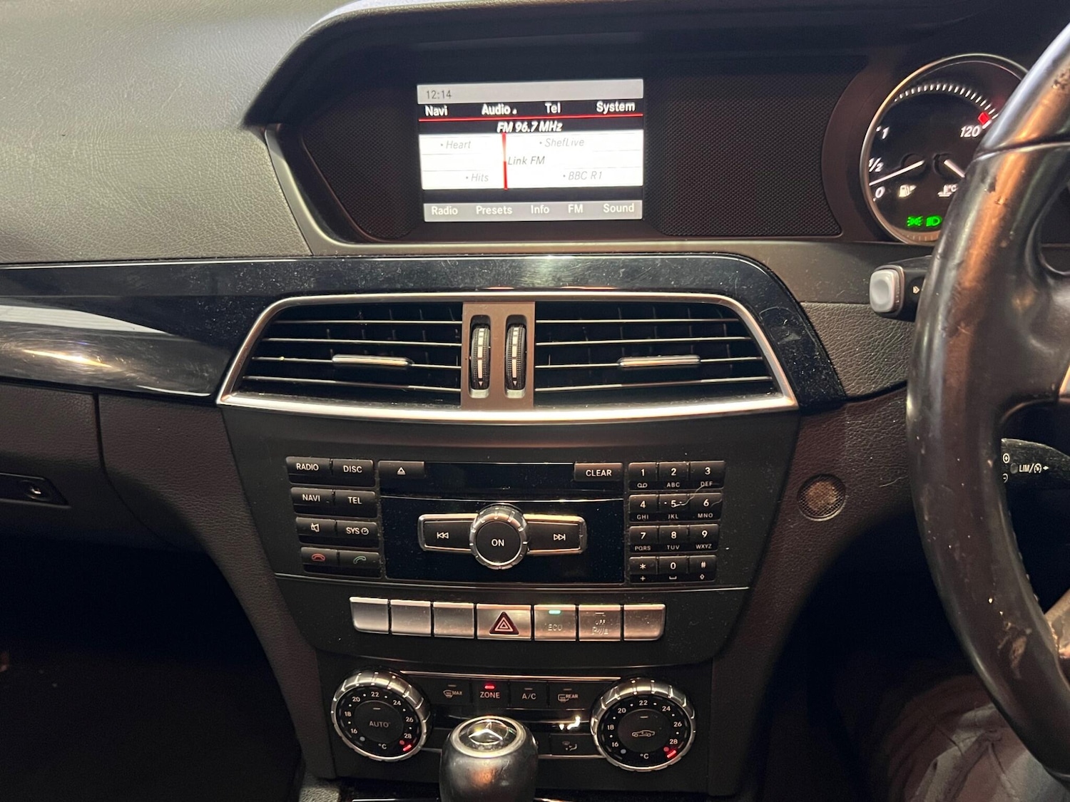 Used Mercedes-Benz C Class 2013 for sale - 77015597: Photo 24