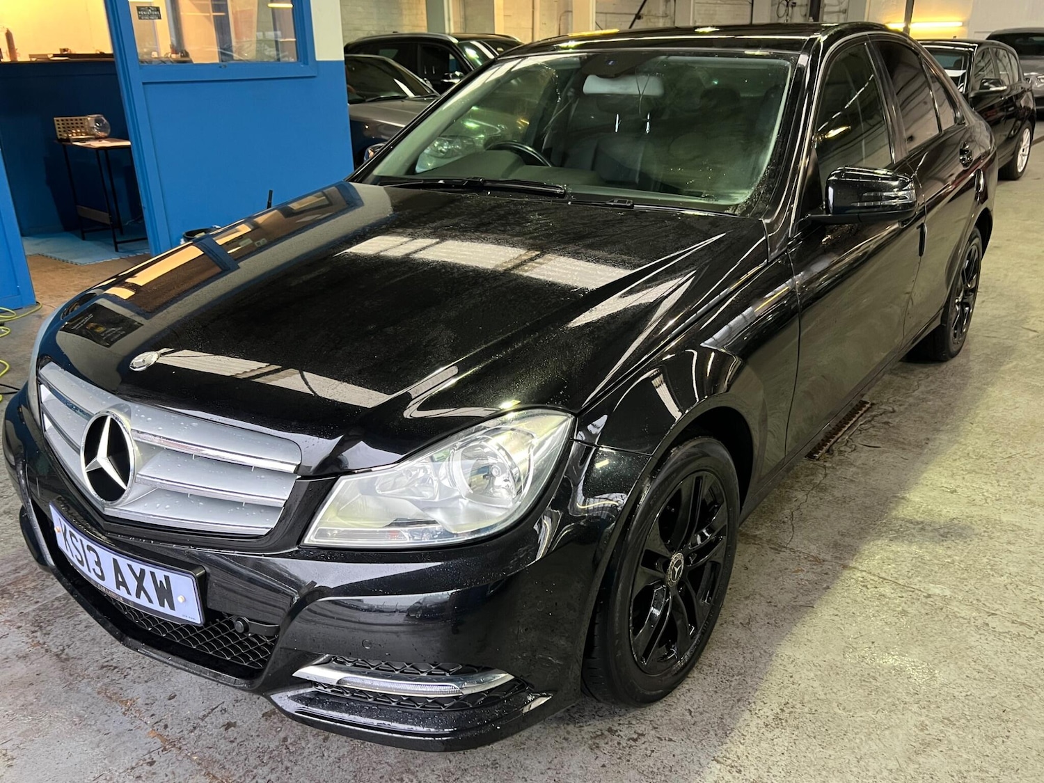 Used Mercedes-Benz C Class 2013 for sale - 77015597: Photo 3