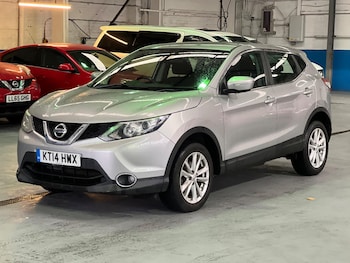 Used Nissan Qashqai 2014 for sale - 76597142: Photo