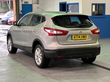 Used Nissan Qashqai 2014 for sale - 76597142: Photo