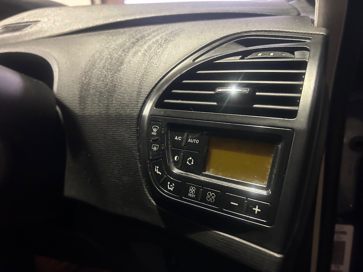 Used Citroen C4 Grand Picasso 2011 for sale - 77291276: Photo 16