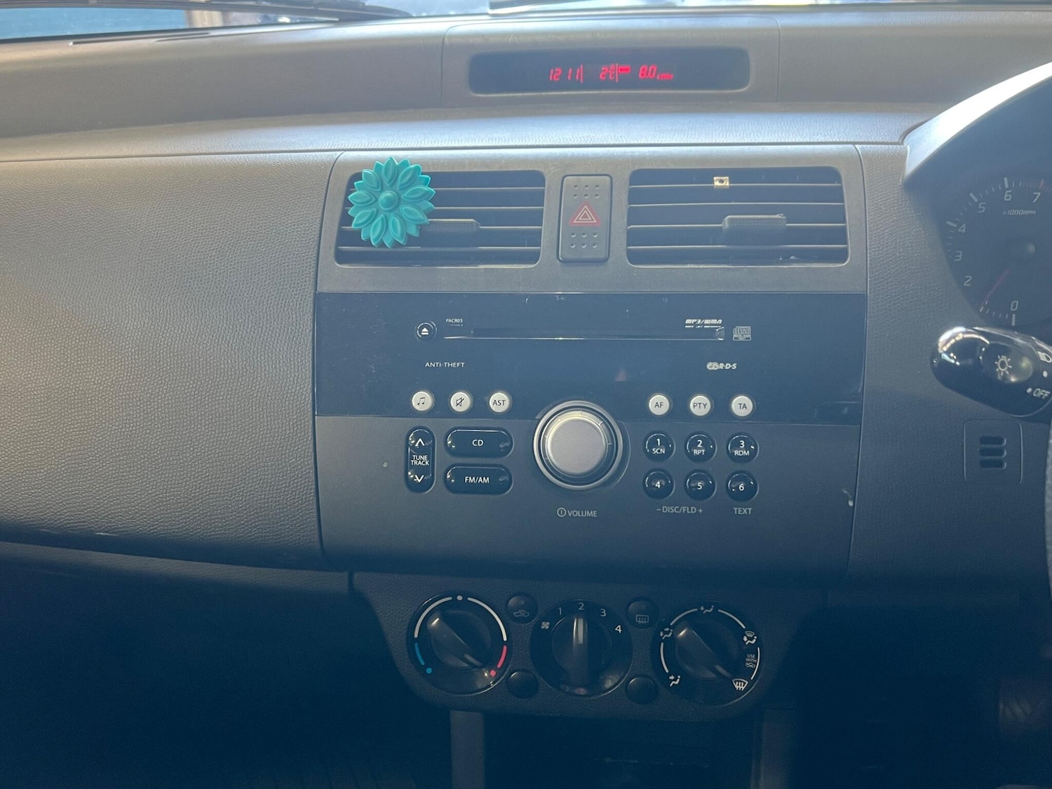 Used Suzuki Swift 2009 for sale - 77305925: Photo 20