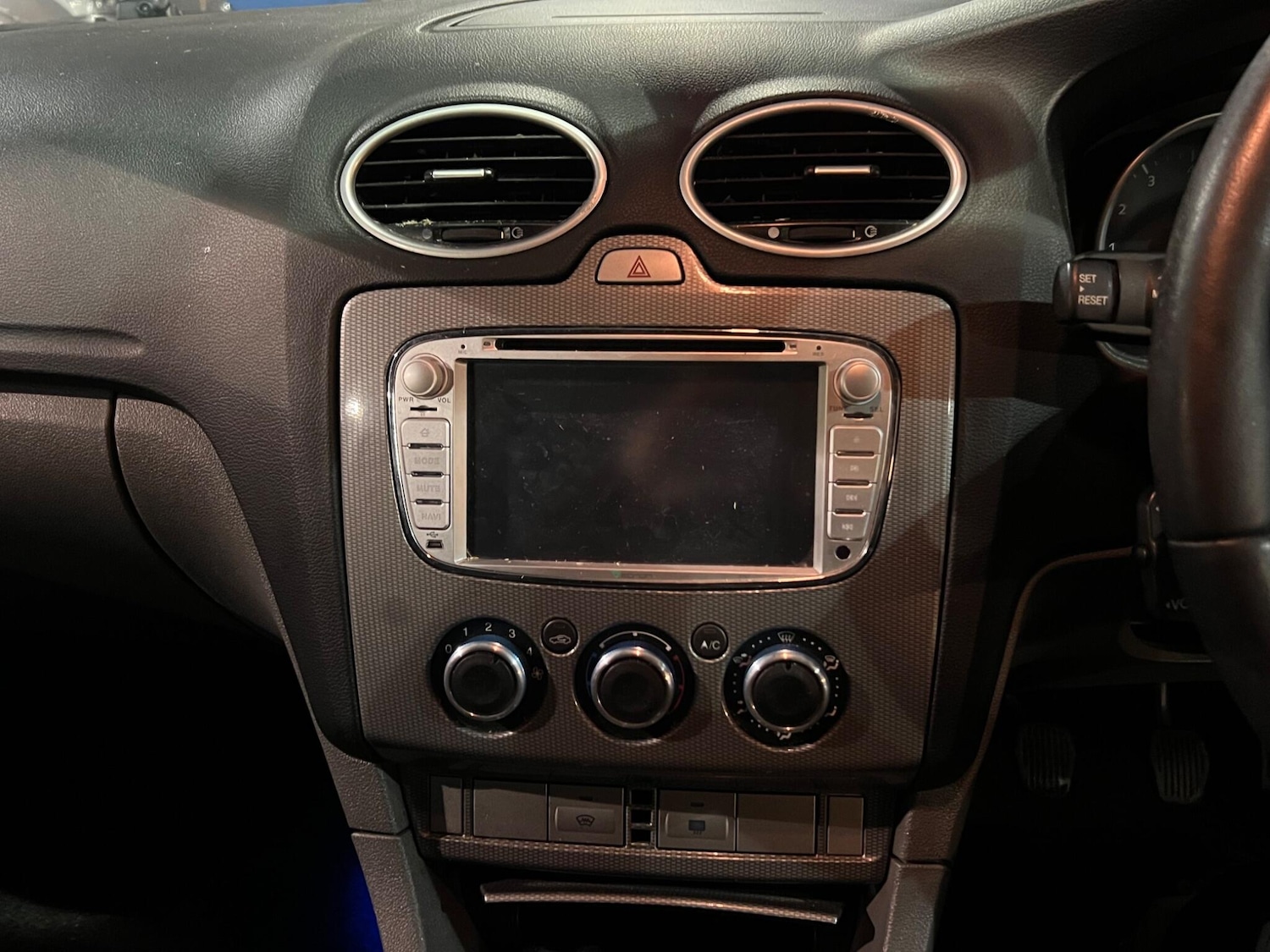 Used Ford Focus 2008 for sale - 77230171: Photo 17