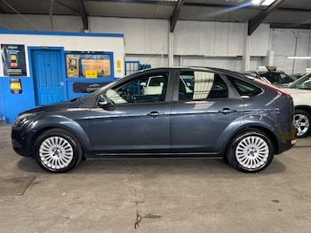 Used Ford Focus 2010 for sale - 78856041: Photo