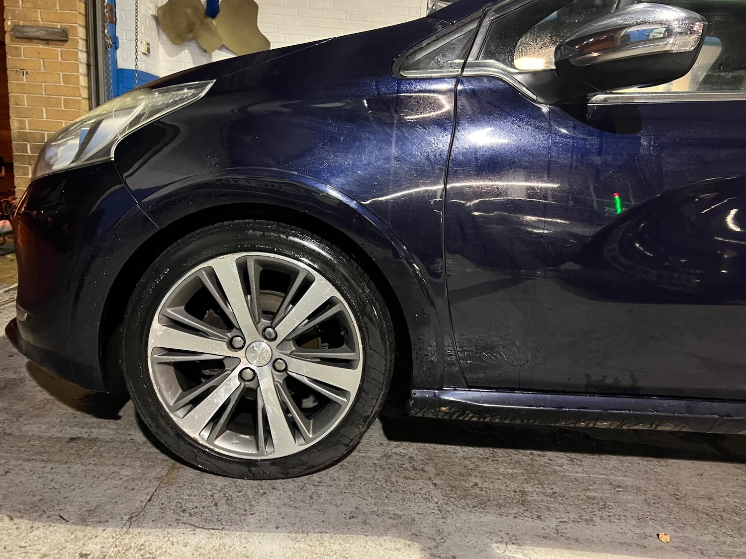 Used Peugeot 208 2013 for sale - 77101688: Photo 17