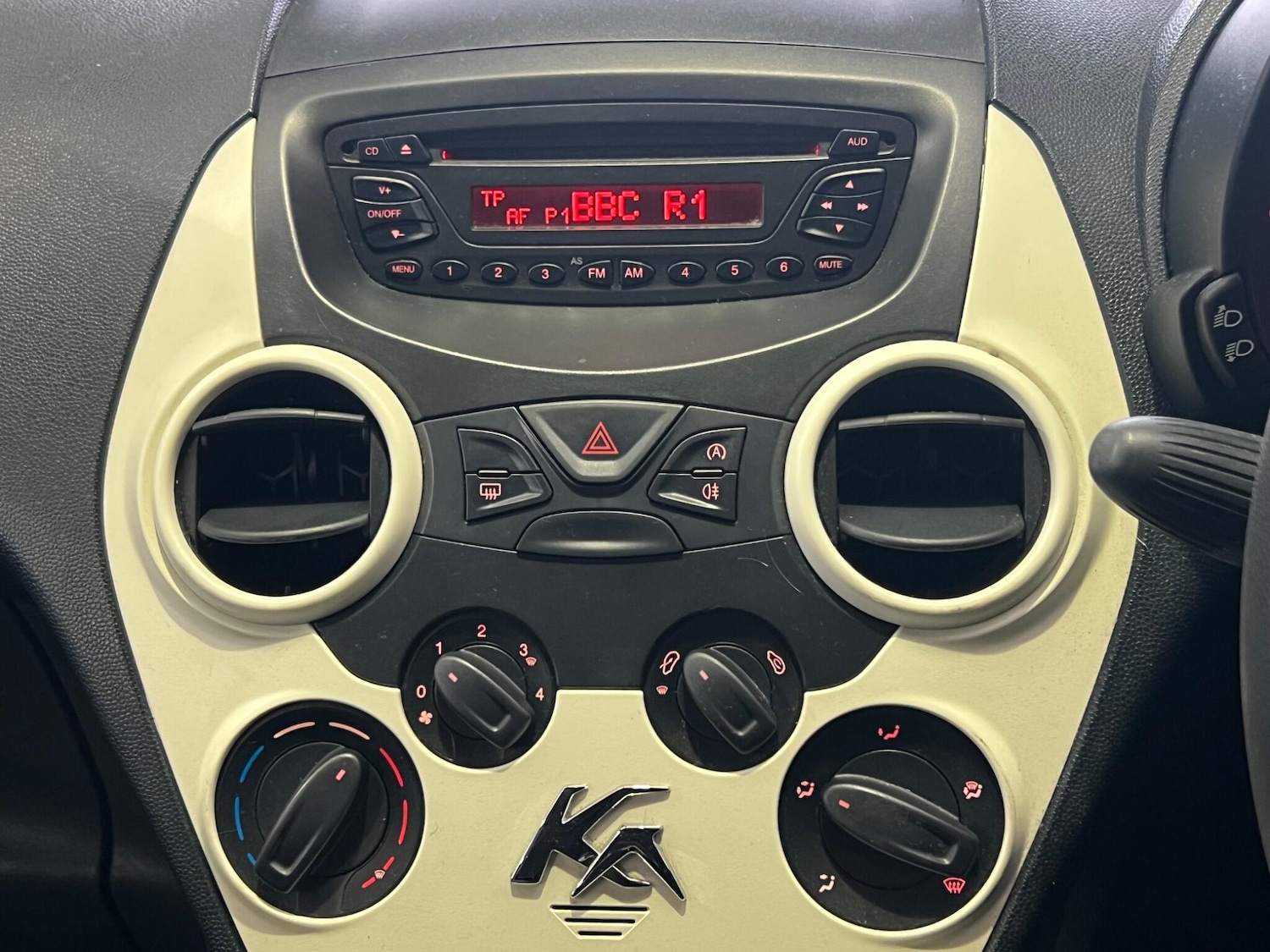 Used Ford Ka 2013 for sale - 77306145: Photo 24