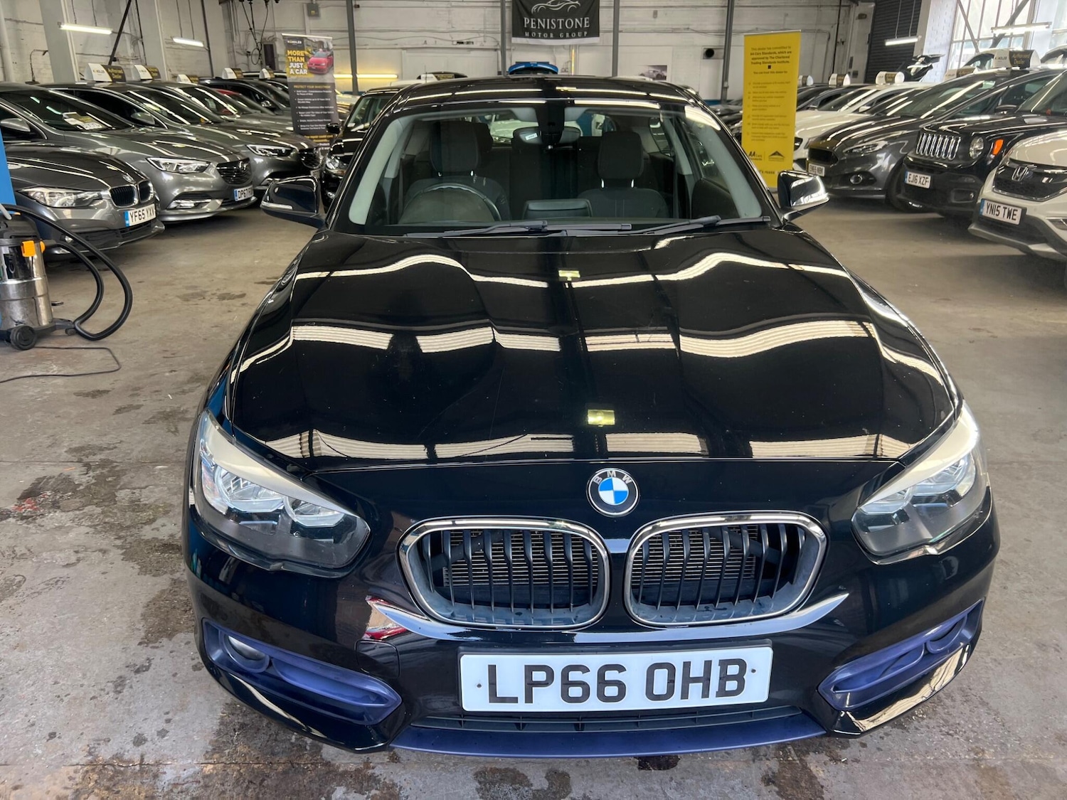 Used Vauxhall Astra for sale - 77957037: Photo 2