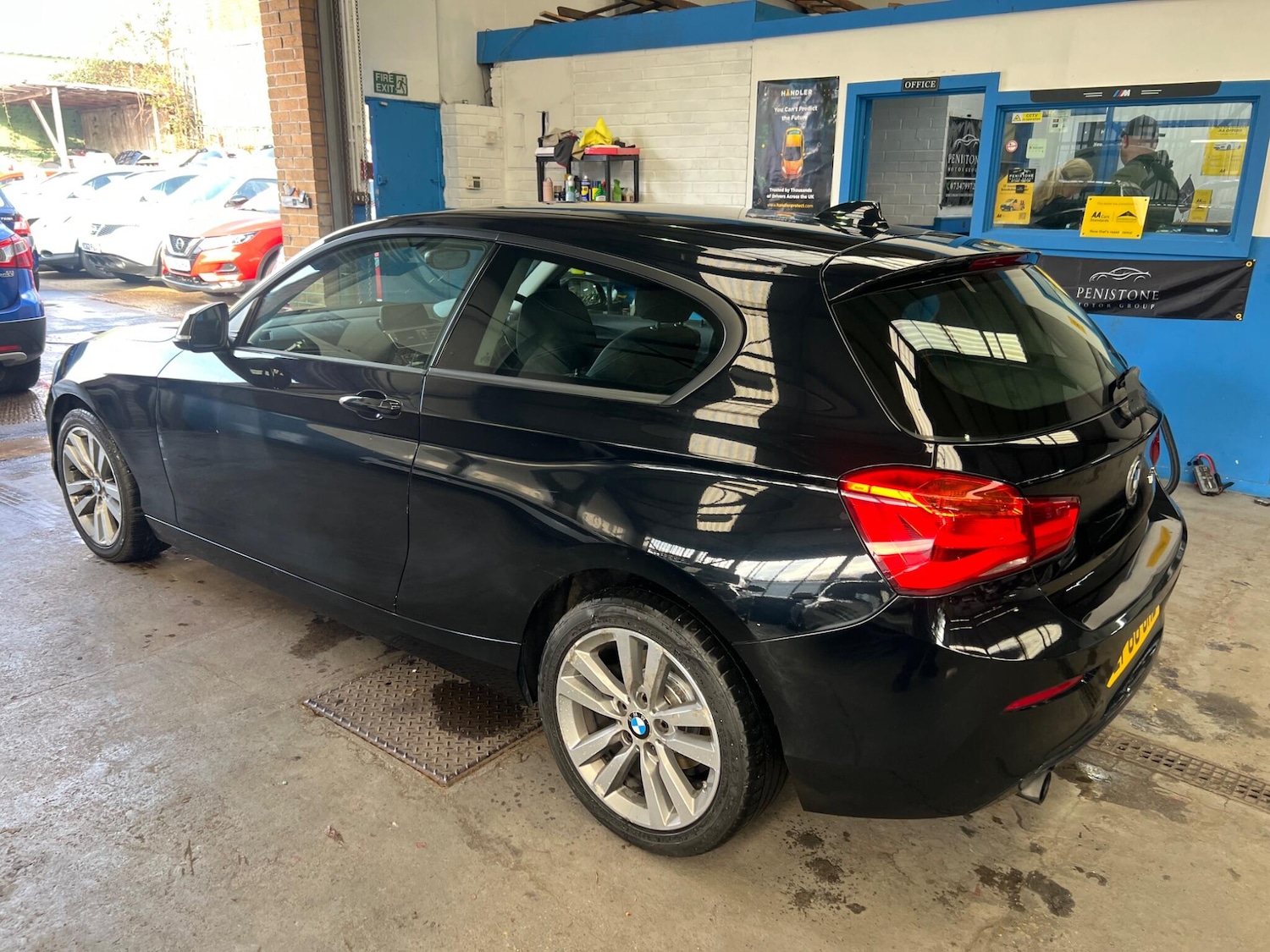 Used Vauxhall Astra for sale - 77957037: Photo 4