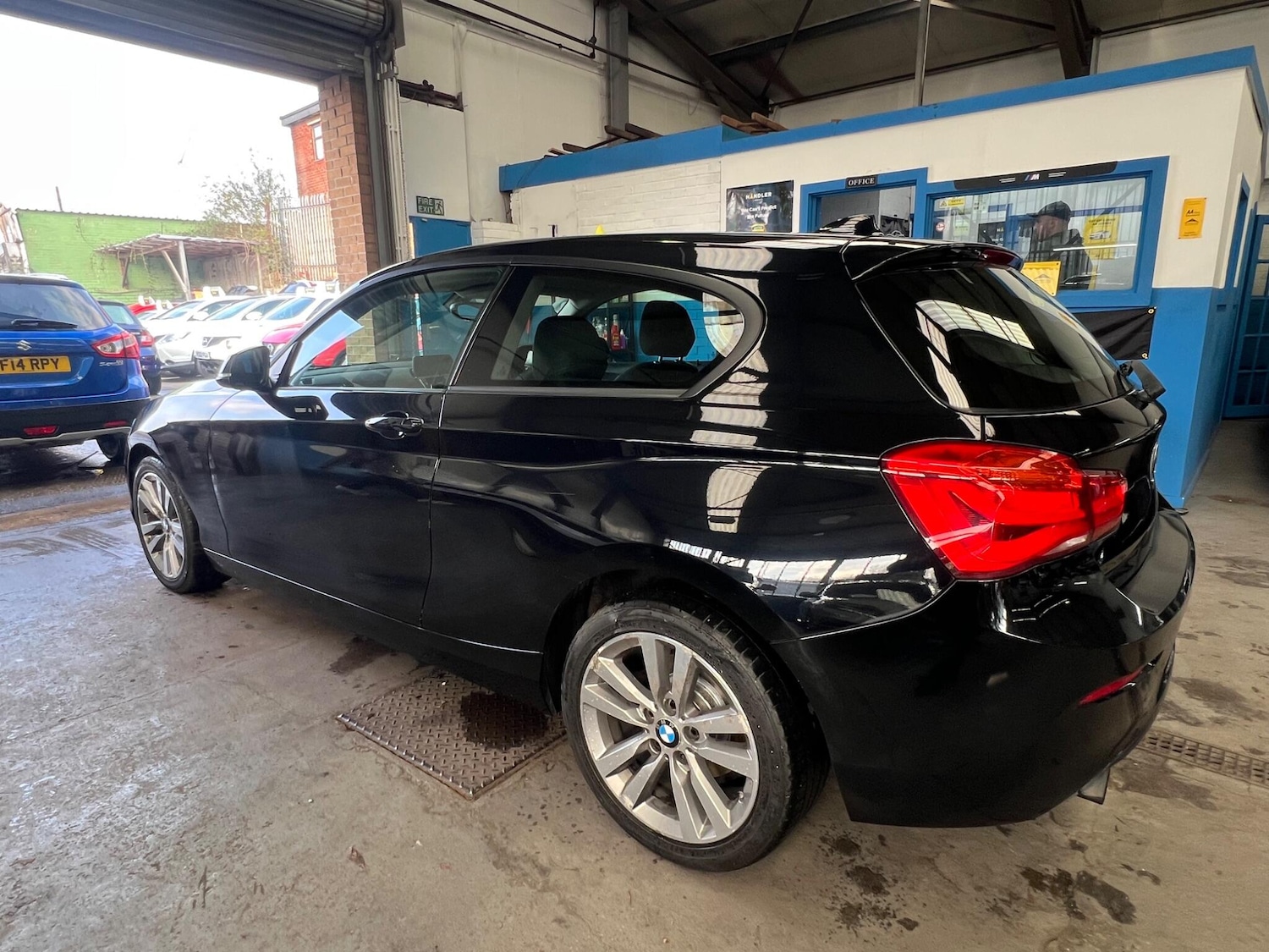 Used Vauxhall Astra for sale - 77957037: Photo 9