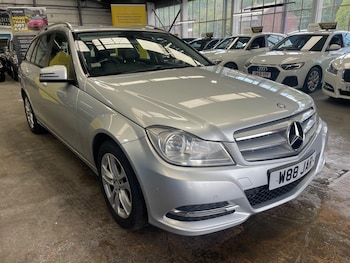 Used Mercedes-Benz C Class 2014 for sale - 78637057: Photo