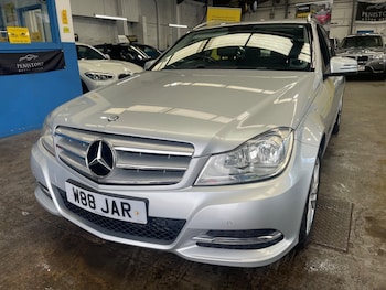 Used Mercedes-Benz C Class 2014 for sale - 78637057: Photo