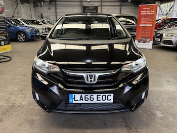 Used Honda Jazz 2017 for sale - 79532841: Photo