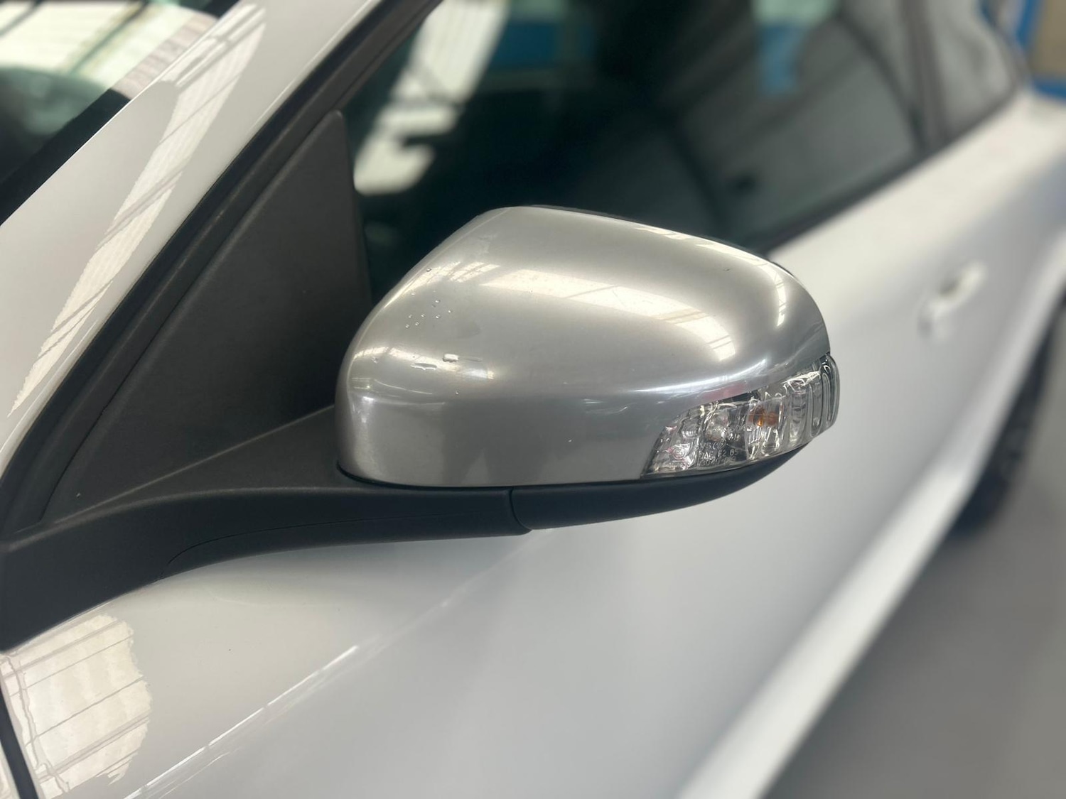 Used Volvo C30 2010 for sale - 76592822: Photo 17