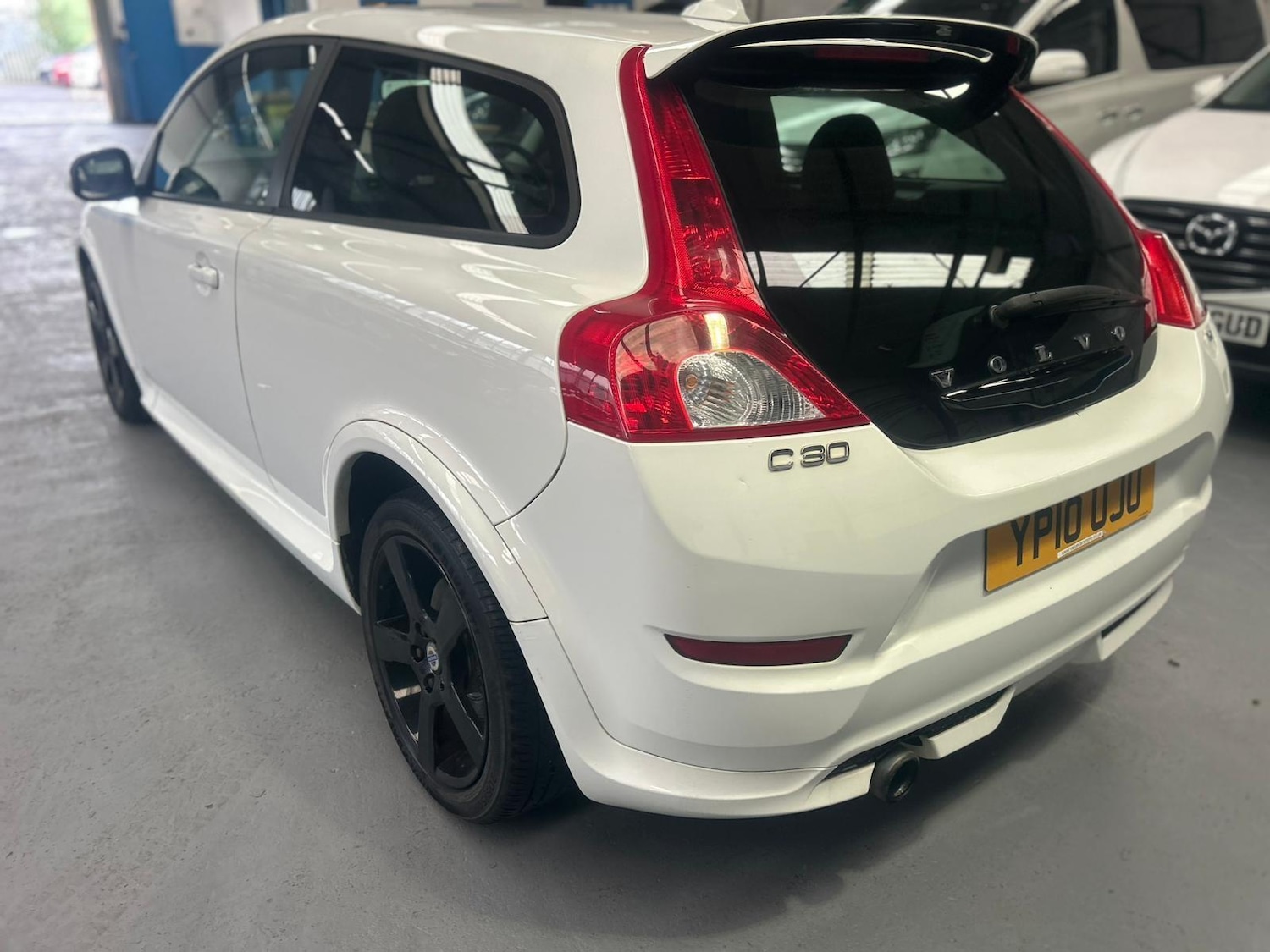 Used Volvo C30 2010 for sale - 76592822: Photo 8