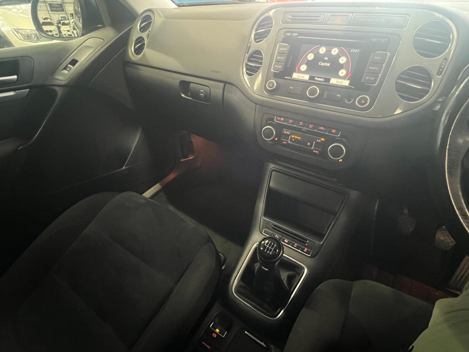 Used Volkswagen Tiguan 2015 for sale - 77574586: Photo 14