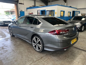 Used Vauxhall Insignia 2018 for sale - 77637710: Photo