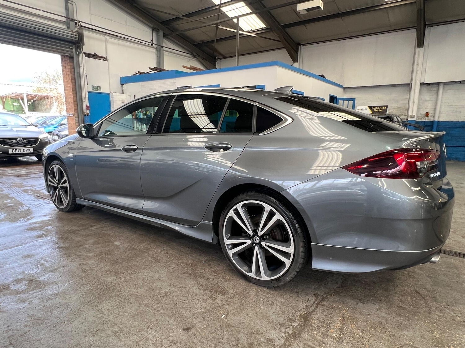 Used Vauxhall Insignia 2018 for sale - 77637710: Photo 9