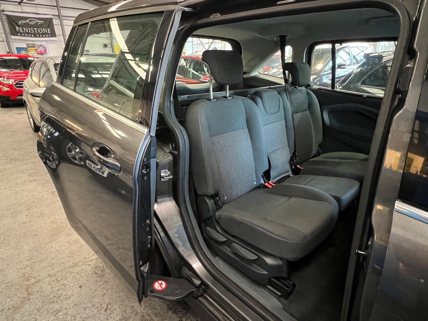 Used Ford Grand C-Max 2015 for sale - 77156250: Photo 25