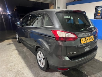 Used Ford Grand C-Max 2015 for sale - 77156250: Photo