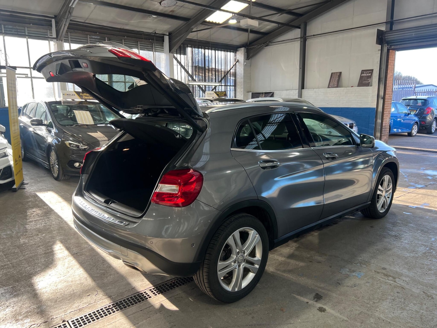 Used Mercedes-Benz GLA 2015 for sale - 78072966: Photo 12