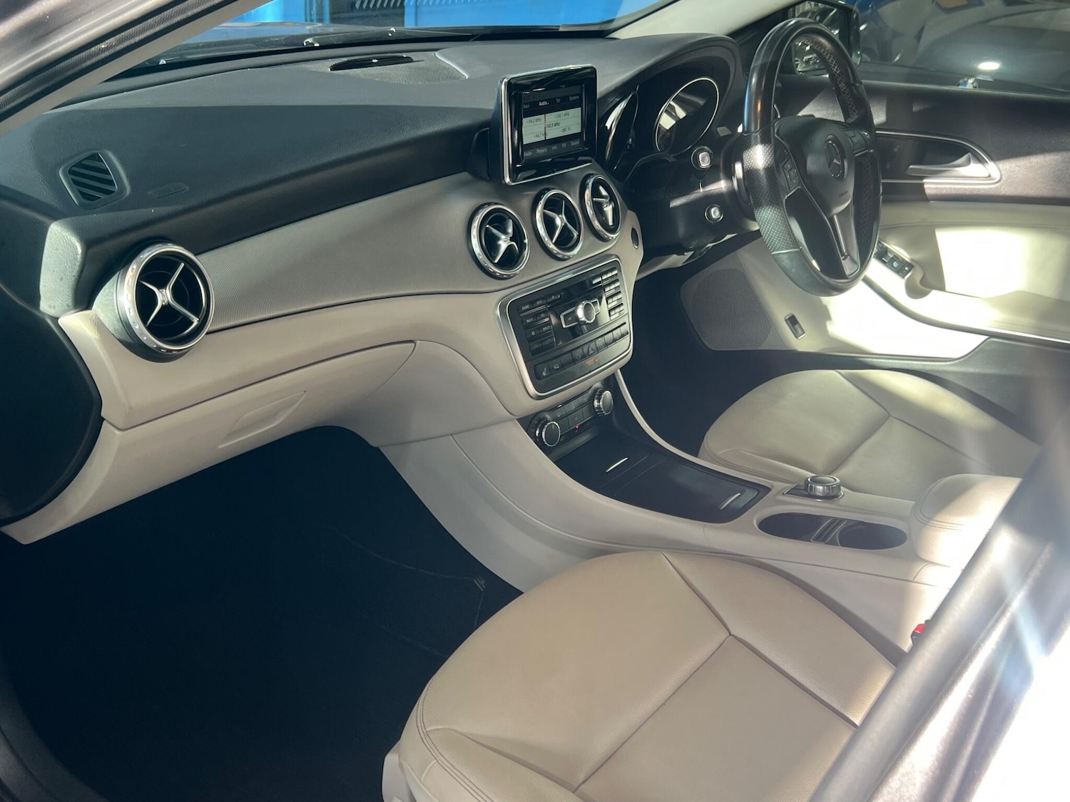 Used Mercedes-Benz GLA 2015 for sale - 78072966: Photo 14