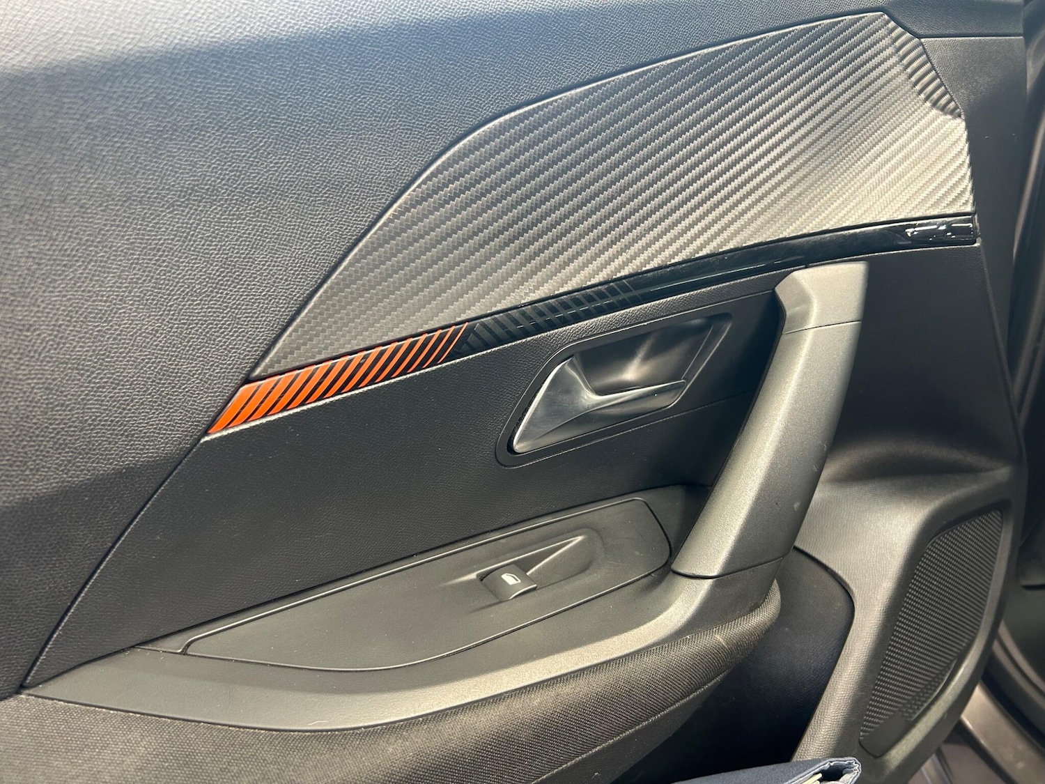 Used Peugeot 2008 for sale - 78141431: Photo 34