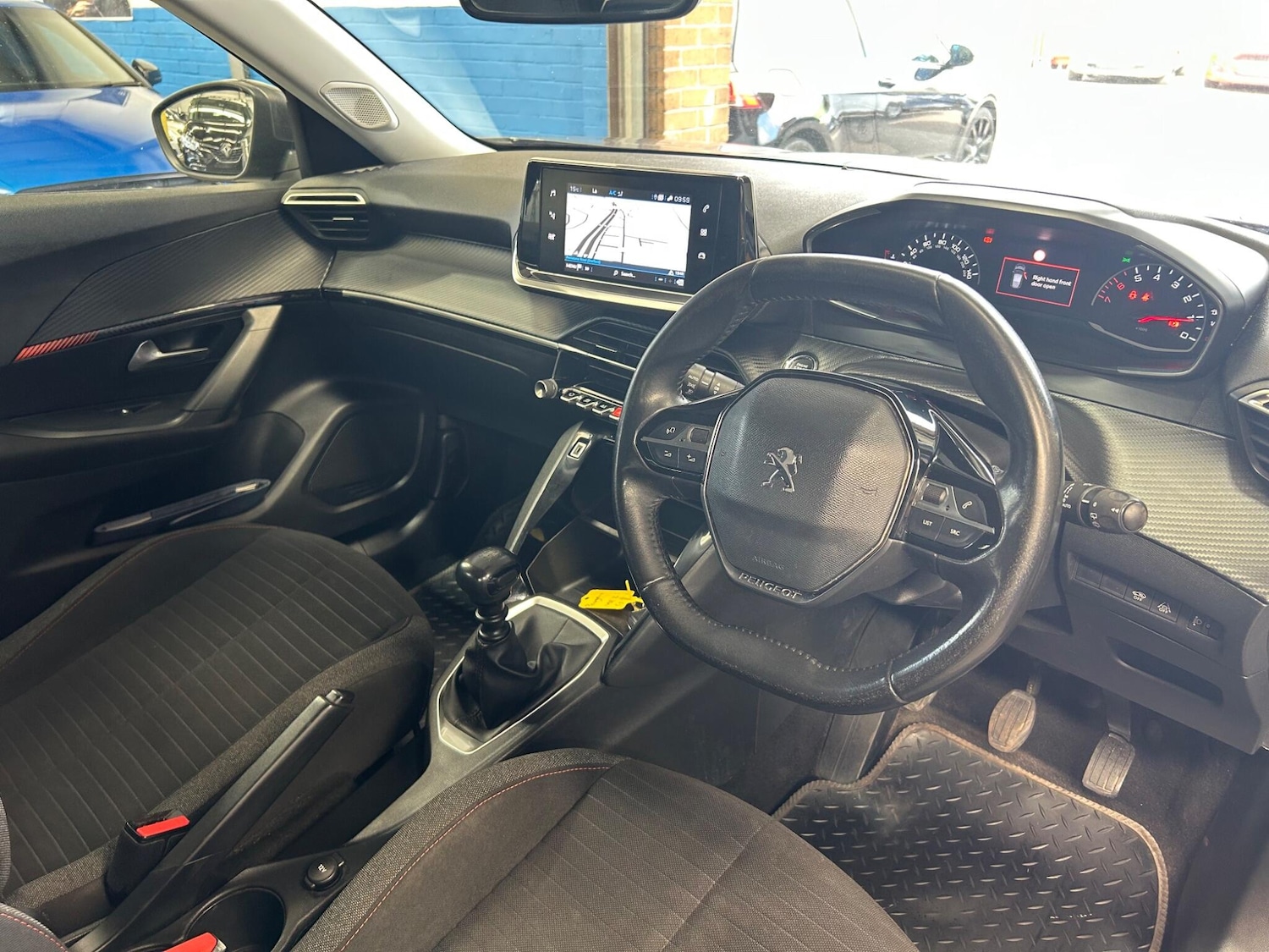 Used Peugeot 2008 for sale - 78141431: Photo 8