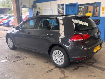 Used Volkswagen Golf 2017 for sale - 79012763: Photo