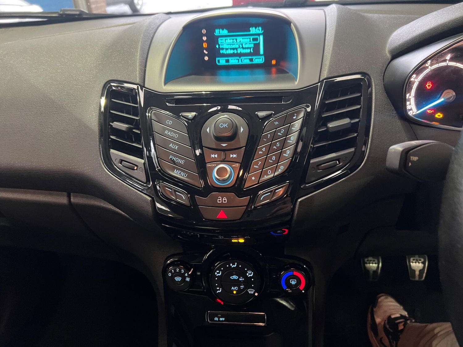 Used Ford Fiesta 2014 for sale - 77411922: Photo 18