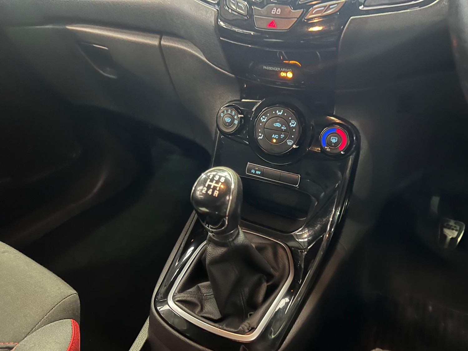 Used Ford Fiesta 2014 for sale - 77411922: Photo 23