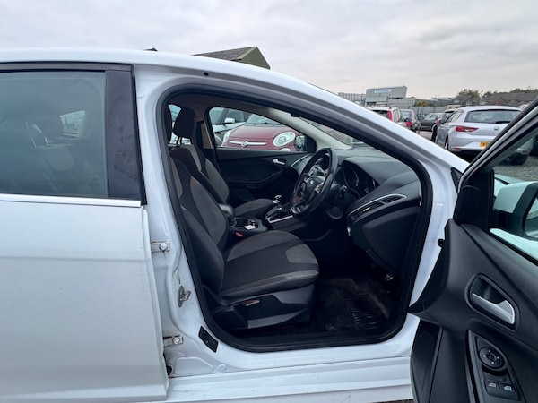 Used Ford Focus 2013 for sale - 76305853: Photo 23