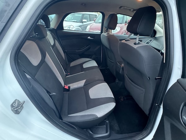 Used Ford Focus 2013 for sale - 76305853: Photo 25