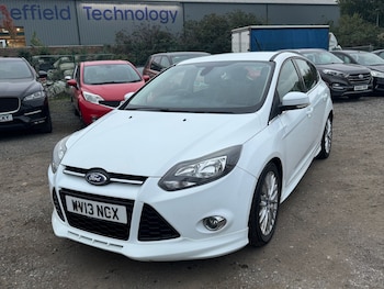 Used Ford Focus 2013 for sale - 76305853: Photo 2
