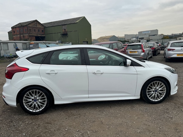 Used Ford Focus 2013 for sale - 76305853: Photo 34