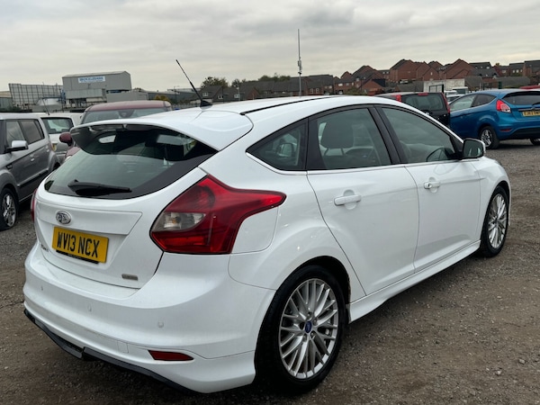 Used Ford Focus 2013 for sale - 76305853: Photo 41