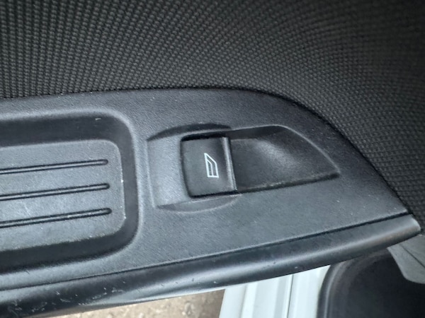Used Ford Focus 2013 for sale - 76305853: Photo 8