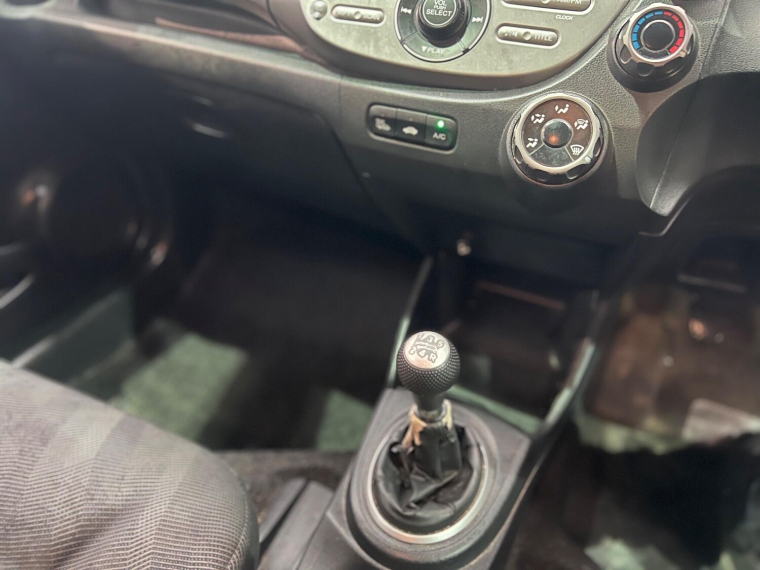 Used Honda Jazz 2010 for sale - 77469162: Photo 20