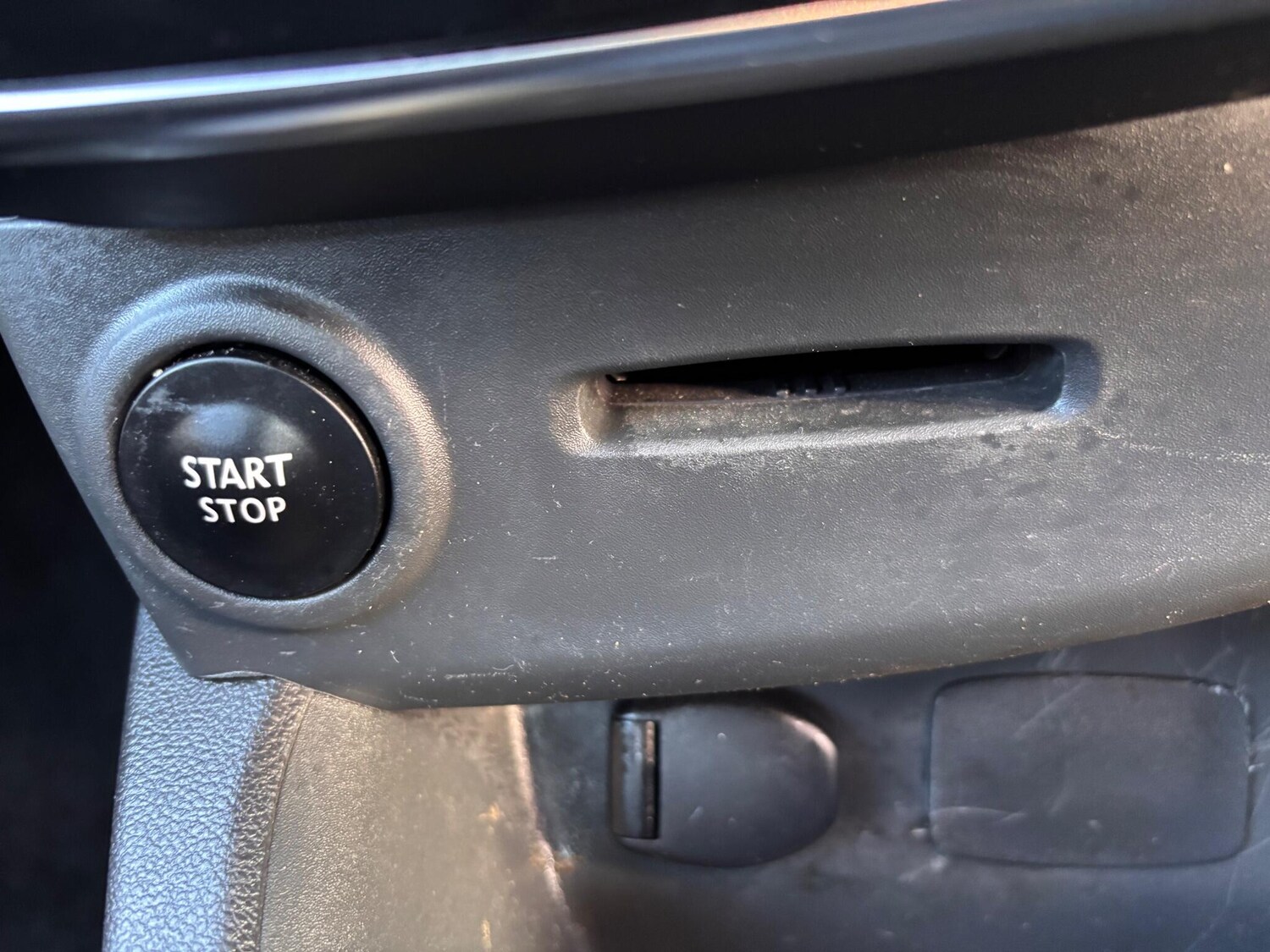 Used Renault Clio 2016 for sale - 76573226: Photo 22