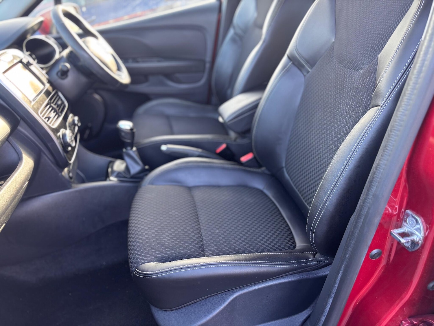 Used Renault Clio 2016 for sale - 76573226: Photo 27