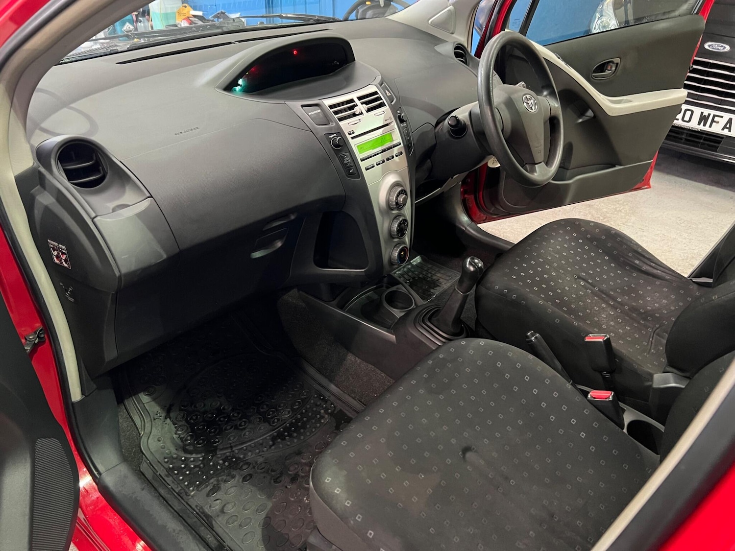 Used Toyota Yaris 2007 for sale - 77468291: Photo 23