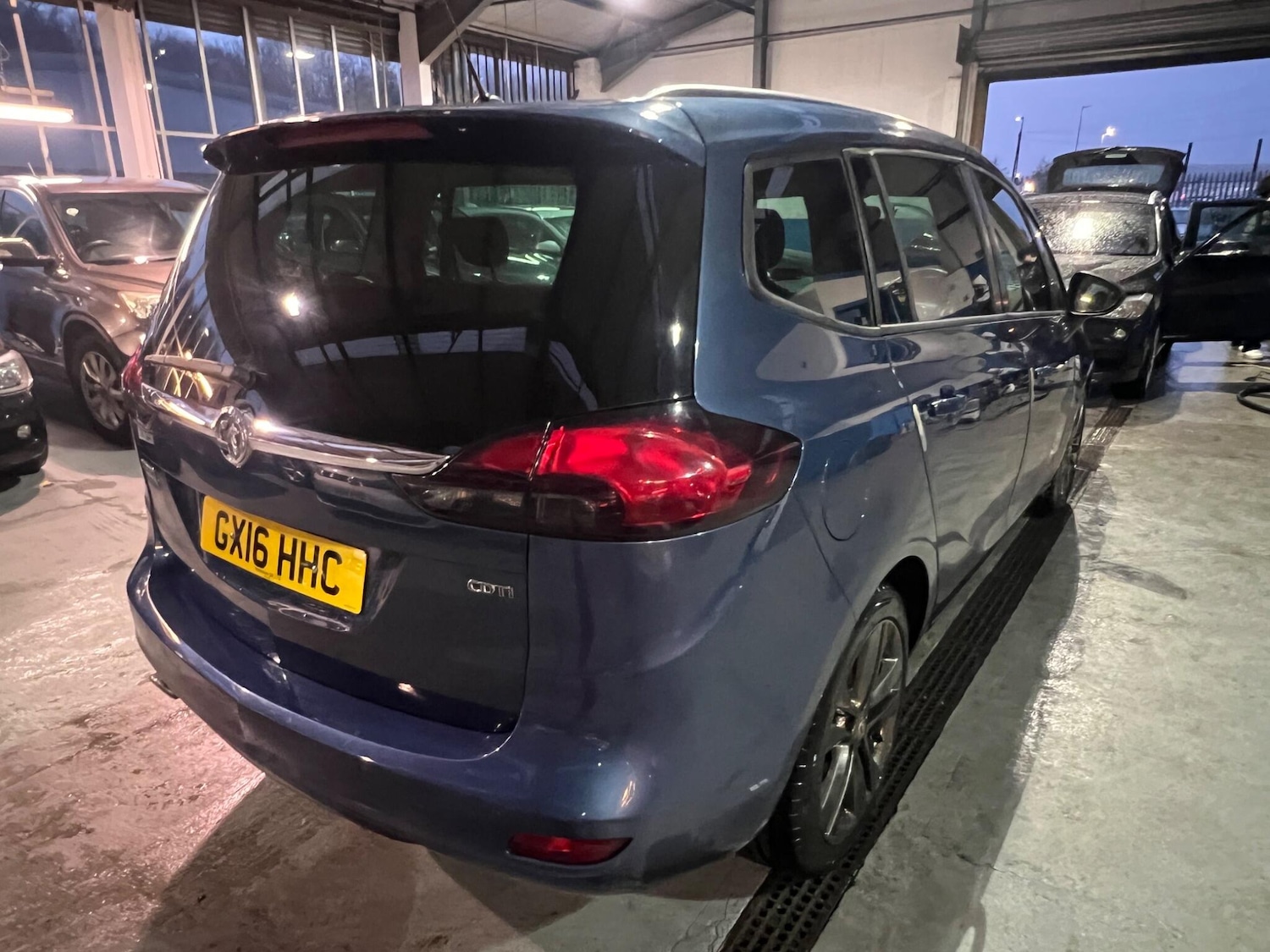 Used Vauxhall Zafira Tourer 2016 for sale - 76936388: Photo 17