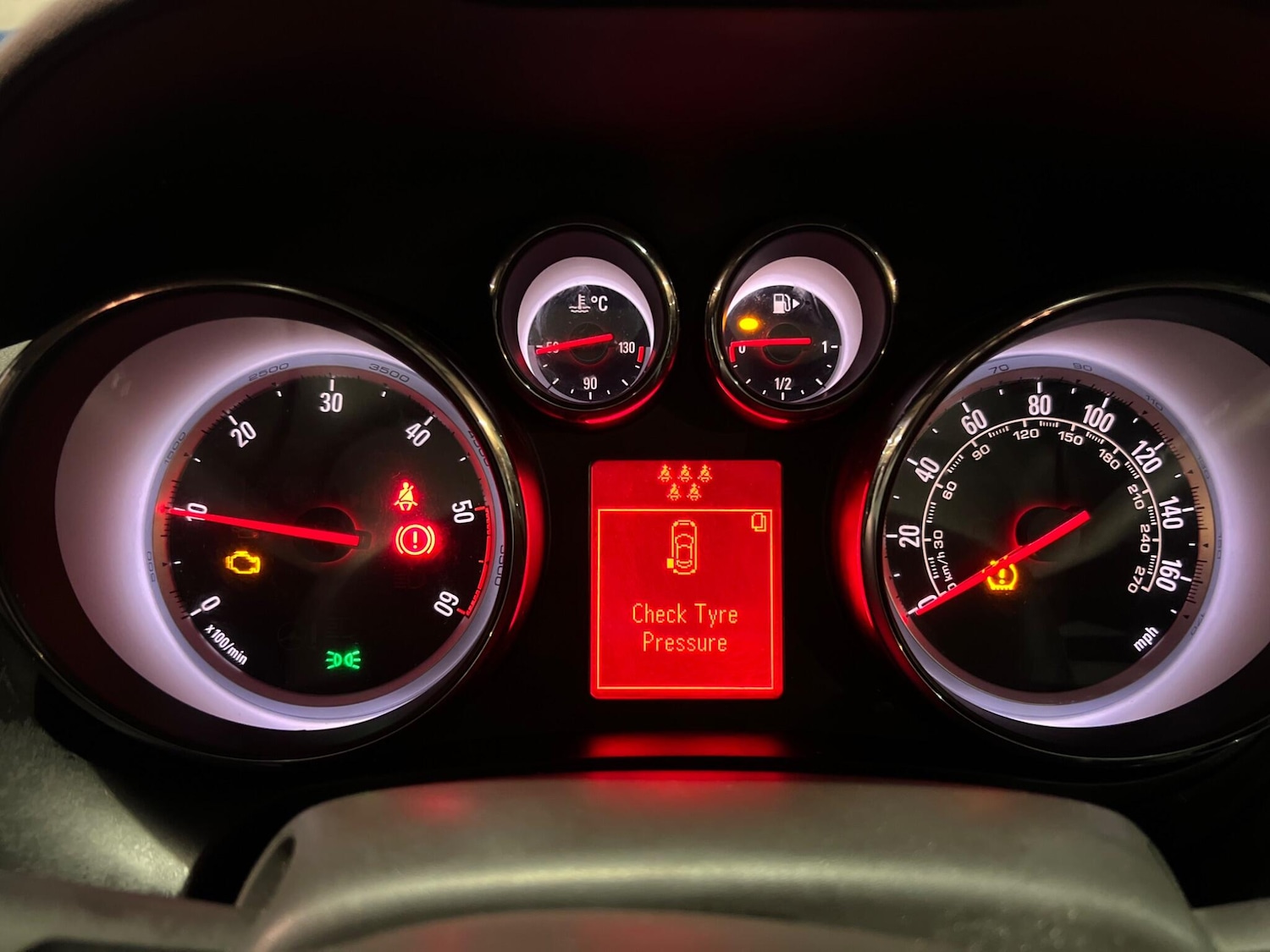 Used Vauxhall Zafira Tourer 2016 for sale - 76936388: Photo 32